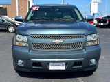 Used 2008 Chevrolet Suburban LTZ w/ LTZ Preferred Equipment Group image 2