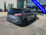 Used 2022 Ford Edge SE w/ Black Appearance Package image 4
