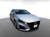 Used 2023 Nissan Altima 2.5 S image 3