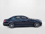 Used 2016 Mercedes-Benz E 400 4MATIC Sedan image 4