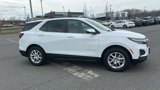 Used 2022 Chevrolet Equinox LT image 3