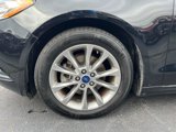 Used 2017 Ford Fusion SE image 6