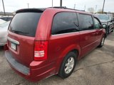 Used 2008 Chrysler Town & Country Touring image 2