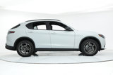 Used 2025 Alfa Romeo Stelvio Sprint image 6