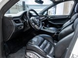 Certified 2017 Porsche Macan Turbo image 4