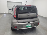 Used 2017 Kia Soul + image 6
