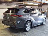 Used 2022 Toyota Highlander LE image 5