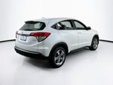 Used 2022 Honda HR-V LX image 5