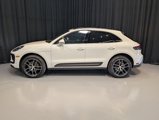 Certified 2024 Porsche Macan image 2