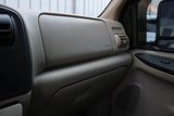 Used 2005 Ford F350 Lariat image 3
