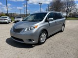 Certified 2017 Toyota Sienna XLE Premium image 1
