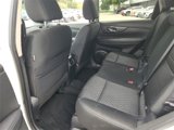 Used 2017 Nissan Rogue SV image 3