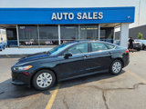 Used 2014 Ford Fusion S image 2