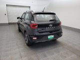 Used 2023 Hyundai Venue SEL image 6