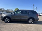 Used 2016 Ford Explorer XLT w/ Equipment Group 202A image 4
