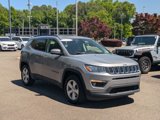 Used 2018 Jeep Compass Latitude image 3