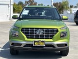 Used 2024 Hyundai Venue SEL image 2