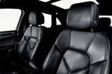 Used 2022 Porsche Macan S w/ Premium Package Plus image 3