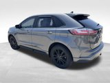 Used 2022 Ford Edge ST-Line w/ Class II Trailer Tow Package image 3