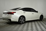 Used 2020 Nissan Altima 2.5 Platinum image 4