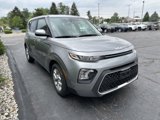 Used 2022 Kia Soul LX w/ Technology Package image 5