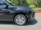 Used 2023 Kia Soul LX image 2