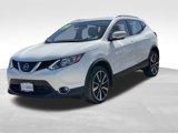 Used 2019 Nissan Rogue Sport SL w/ Premium Package image 2