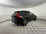Used 2024 Volvo XC60 B5 Plus w/ Protection Package Premier image 4
