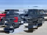 Used 2016 Chrysler Town & Country Touring image 2