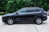 Used 2019 Jeep Cherokee Latitude w/ Cold Weather Group image 4