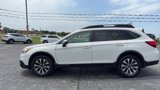 Used 2016 Subaru Outback 3.6R Limited image 3