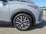 Used 2022 Nissan Kicks SV image 2