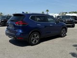 Used 2019 Nissan Rogue SV w/ Premium Package image 4