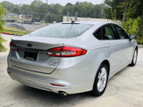 Used 2018 Ford Fusion SE image 2