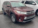 Used 2018 Toyota Highlander XLE image 3