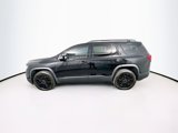 Used 2023 GMC Acadia SLE w/ Driver Convenience Package image 4