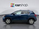 Used 2020 Chevrolet Trax LT w/ LT Convenience Package image 2