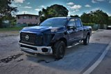 Used 2019 Nissan Titan SV image 2