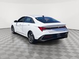 Certified 2024 Hyundai Elantra SEL w/ Convenience Package image 4