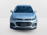 Used 2018 Chevrolet Trax LS image 2