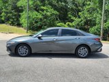 Used 2024 Hyundai Elantra SEL image 3