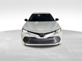 Used 2019 Toyota Camry XLE image 2