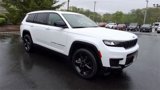 Used 2022 Jeep Grand Cherokee L Laredo image 2