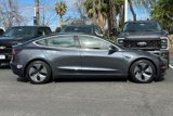 Used 2018 Tesla Model 3 Long Range image 3