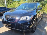 Used 2020 Nissan Pathfinder Platinum image 2