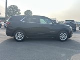 Used 2023 Chevrolet Equinox LT w/ Driver Convenience Package image 2