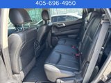 Used 2017 Nissan Pathfinder SL image 4