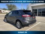 Used 2022 Ford Edge Titanium image 3