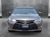 Used 2016 Toyota Camry SE image 2