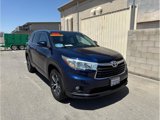 Used 2016 Toyota Highlander XLE image 2